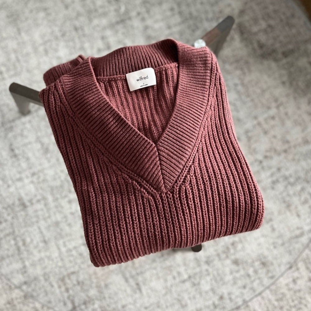Aritzia Wilfred Belize Merino Wool V-Neck Knit Cozy Cotagecore Sweater Size 3 - Picture 7 of 9